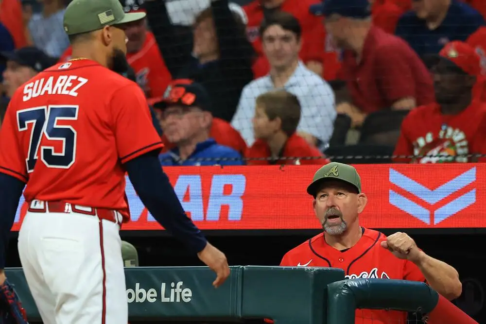 Braves, Robert Suarez, Walt Weiss