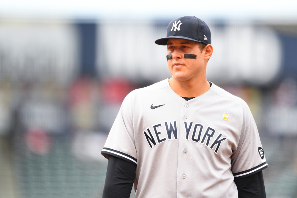 Is the Yankees' Next Move Gonna Be Re-Signing Anthony Rizzo? - Bleacher  Nation