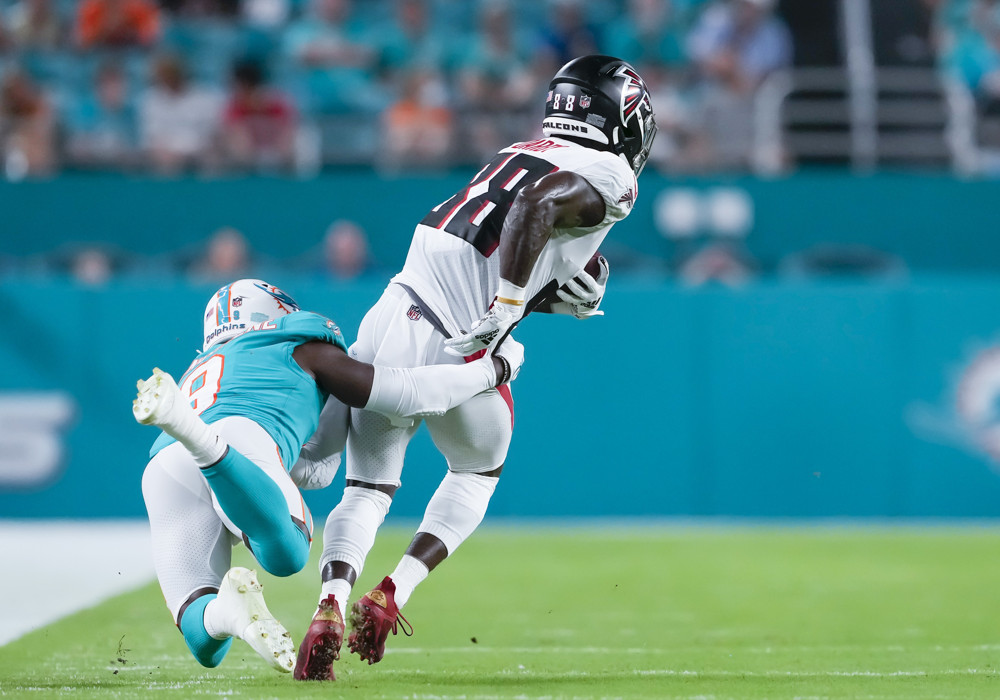 The Atlanta Falcons Are Dangerously Thin at Cornerback - Page 2