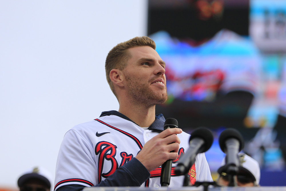 Justin Toscano on X: Freddie Freeman receives his World Series