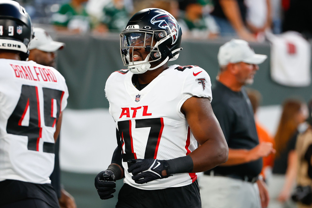 Falcons Sign Round 2 OLB Arnold Ebiketie