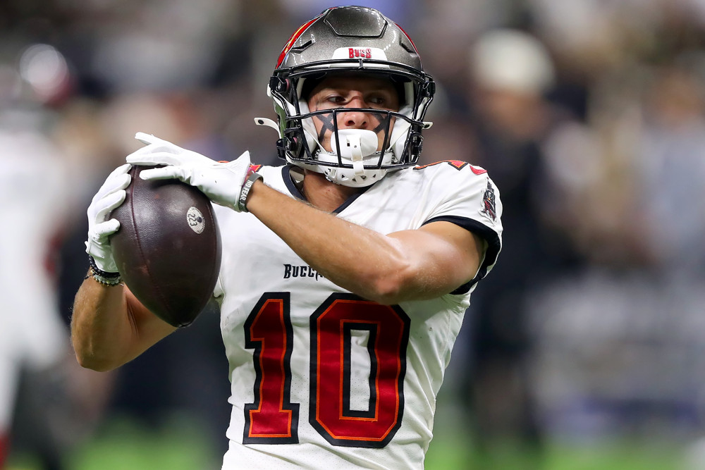 Bleacher Report - The Bucs' offense is STACKED 