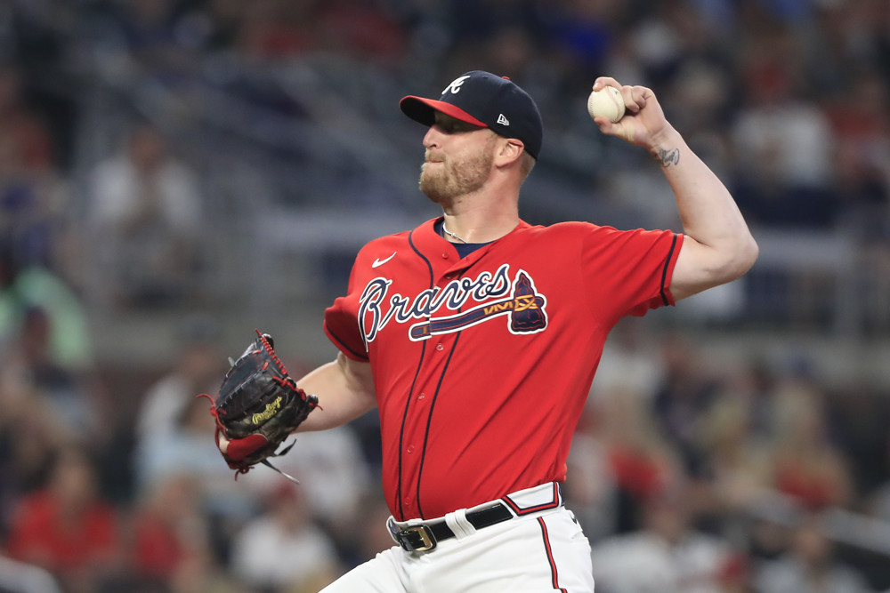 Former Giants closer Will Smith signs with Braves