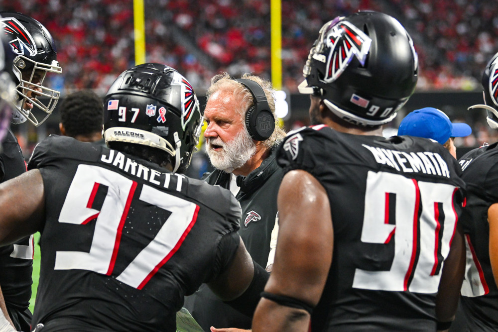 Good D-Line!' Falcons Pass Rush Rising or Falling After 3 Weeks? - Sports  Illustrated Atlanta Falcons News, Analysis and More