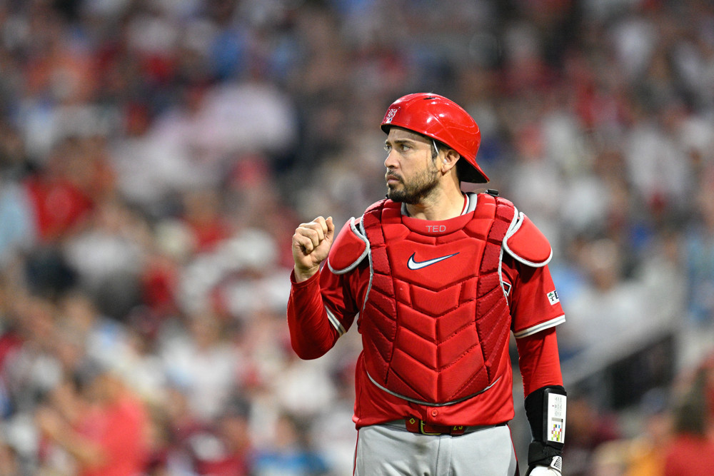 Two catcher trade candidates the Braves could target